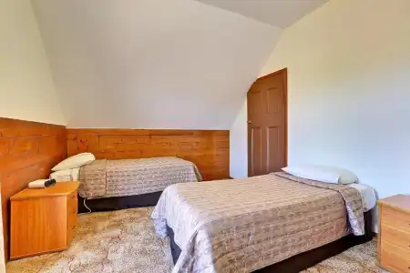 Riverfront Motel & Restaurant - 98