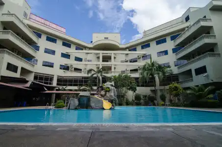 Coral Bay Resort - 10