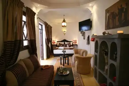 Riad Shaloma - 9