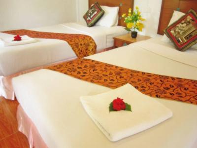 Lanta Il Mare Beach Resort - 3