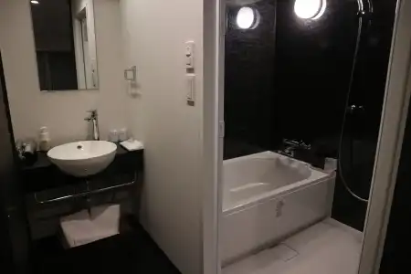 RE Umeda - 9