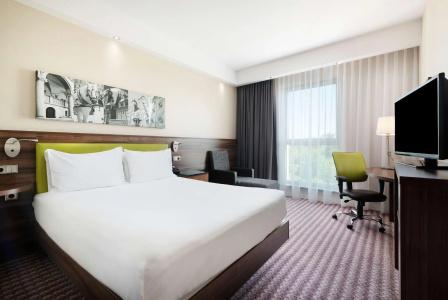 Hampton by Hilton Krakow - 36
