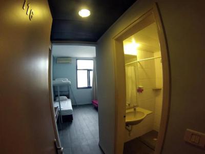 Tiberias Hostel - 33