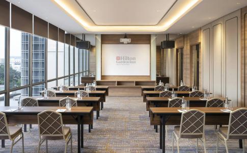 Hilton Garden Inn Jakarta Taman Palem - 34