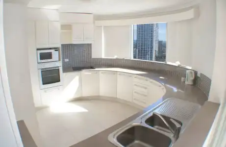 Zenith Ocean Front Apartments - 11