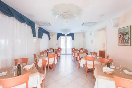 De la Ville - 25