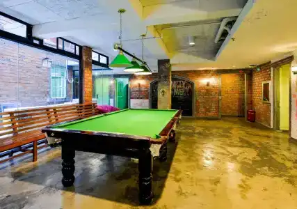 Le Tour Traveler's Rest Youth Hostel - 4