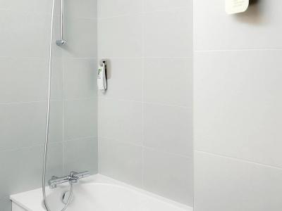 Ibis Styles Caen Centre Gare - 9