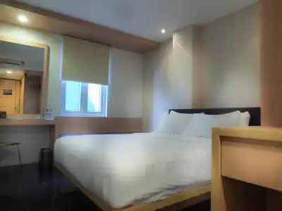 M Jakarta - 2