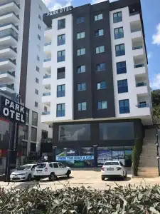 61 Park - 0
