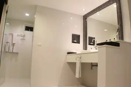 Nova Suites Pattaya by Compass Hospitality - 51