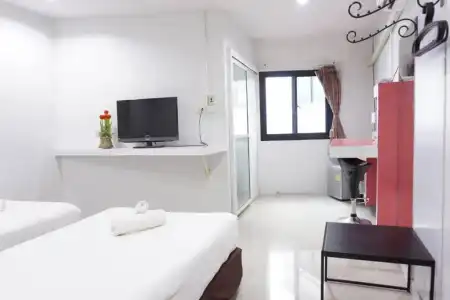 Ma Non Nont & Apartment - 53