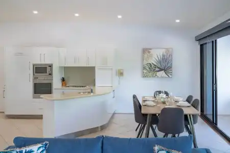 Saltwater Luxury Apartments - 120