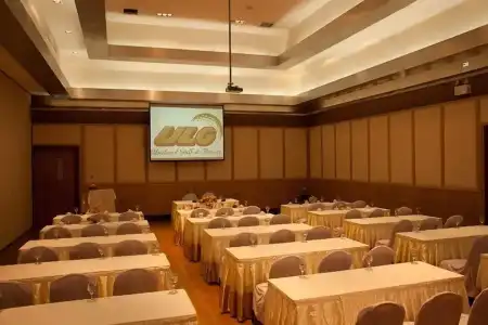 Uniland Golf & Resort - 11