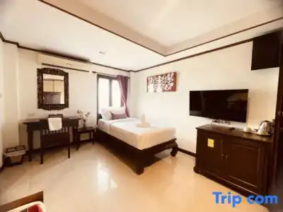 Na Thapae - 78