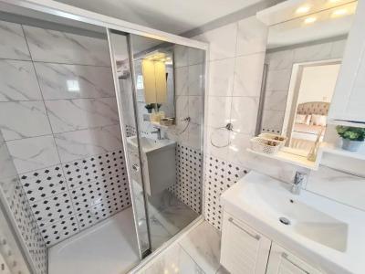 Sofia Boutique 9 - 113