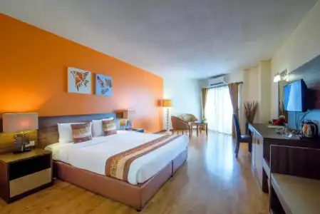 Golden Beach Cha-Am - 56