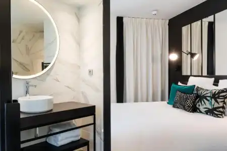 Laz' Spa Urbain Paris - 79