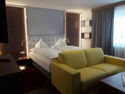 Ruster Resort - 6