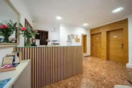 Hostal Menurka - 17