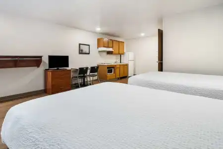 WoodSpring Suites Abilene - 4