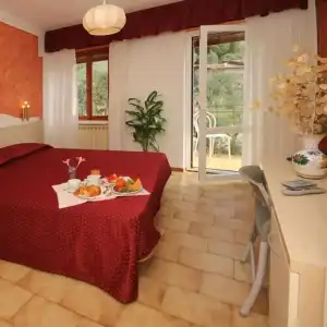 Augusta Garni - 32
