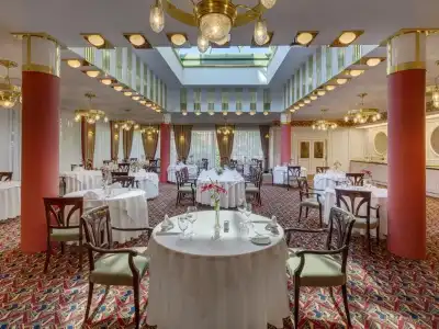Savoy - 22