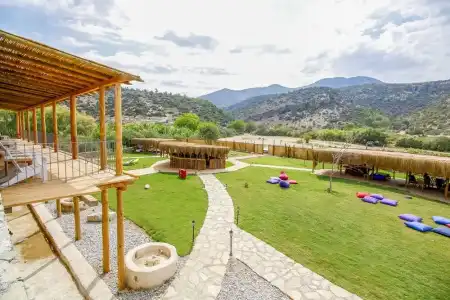 Kargilos & Beach - 12
