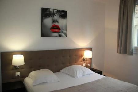 Hôtel Le Saint Louis - 59