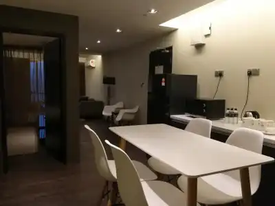M Roof & Residences - 16