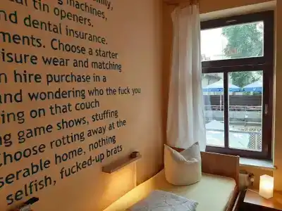 Lollis Homestay - Hostel - 69