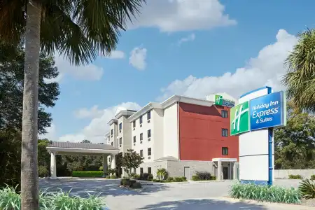Holiday Inn Express Pensacola West - Navy Base by IHG - 25