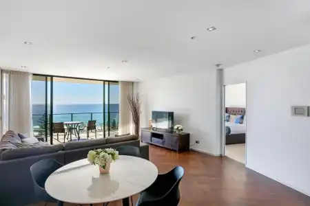 Ambience on Burleigh Beach - 182