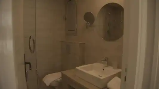 Suites les charmilles & spa - 86