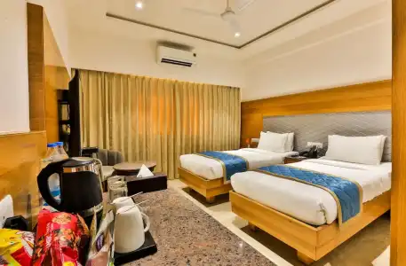 Vbr Grand Inn - 58
