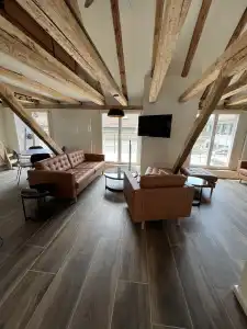Statthotel - 57