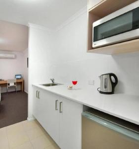 The Edge Apartment - 27