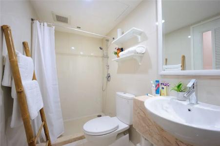Sabai Sathorn - 46