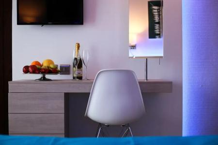 Les Palmiers Beach Boutique & Luxury Apartments - 43