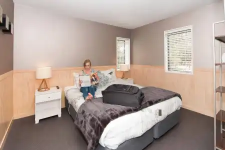 Christchurch Top 10 Holiday Park - 3