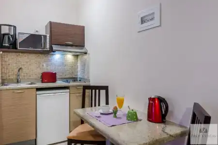 Pilot's Villas Luxury Suites - 13