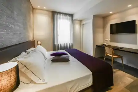 La Bella Modena - 24