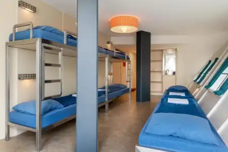 Stayokay Hostel Rotterdam - 12