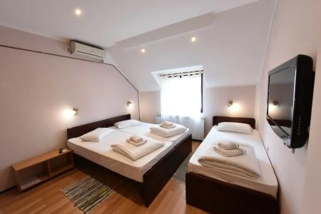 Apartments & Accommodation Stojic - 54