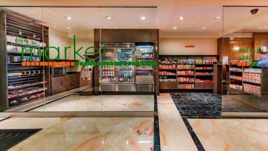 Courtyard by Marriott New York Manhattan/Times Square - 10