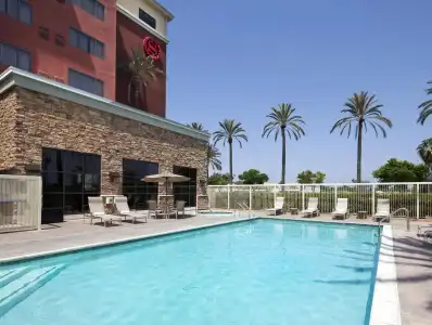 Sheraton Garden Grove-Anaheim South - 7