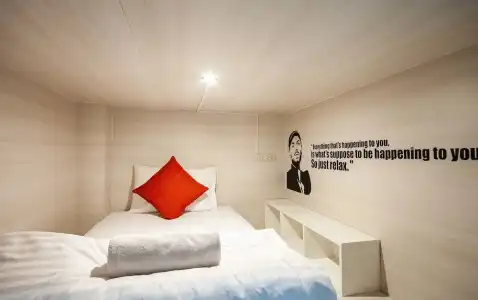 Sleep Walker Poshtel - Hostel - 32