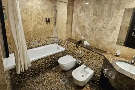 Tulip Creek Apartments - 8