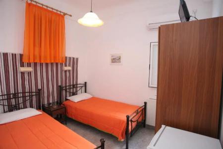 Afroditi Syros - 20