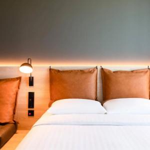 Moxy Utrecht - 31